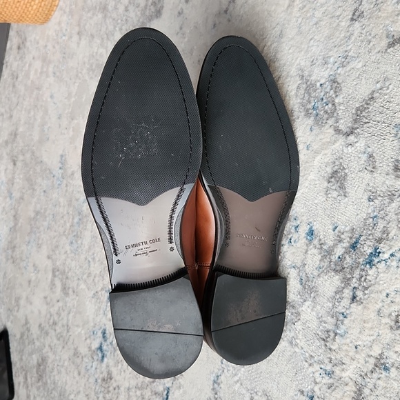 Kenneth Cole Men's Size 10.5 Brown Tully Chelsea Boot - Picture 4 of 8